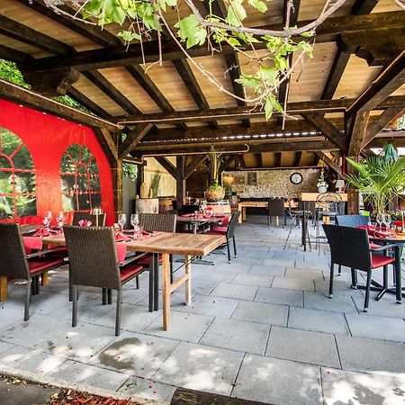 Reves Gourmands, Hotellerie & Gastronomie Vernayaz Exterior photo